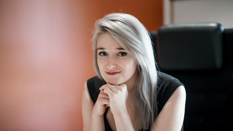 Dr Lisa BOMPY-AOUIDAT