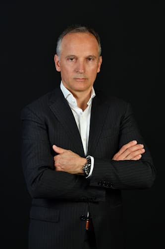 Dr Dominique Sauniere