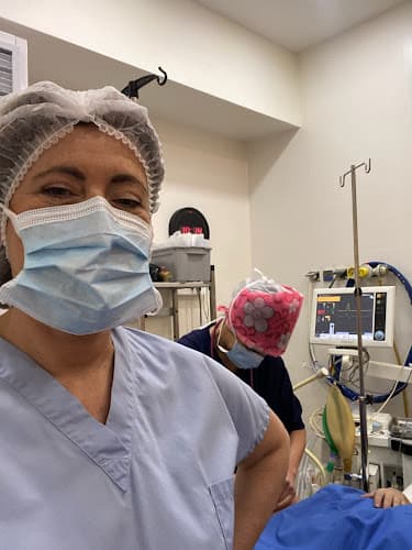 Dr. Elisa Pecorelli - Médecine et chirurgie esthétique